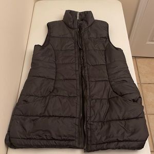 Brand New Warm Black Puffer Vest in Size XL